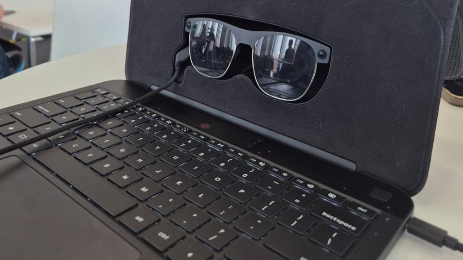 El portátil con gafas AR en lugar de pantalla Spacetop se cancela